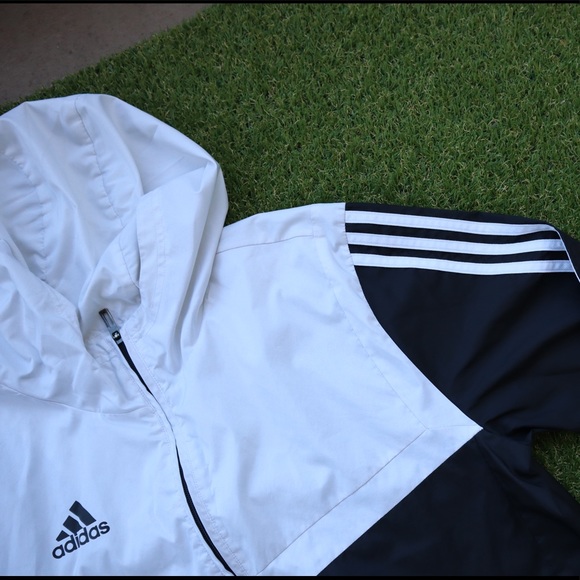 Adidas Windbreaker - Picture 5 of 8